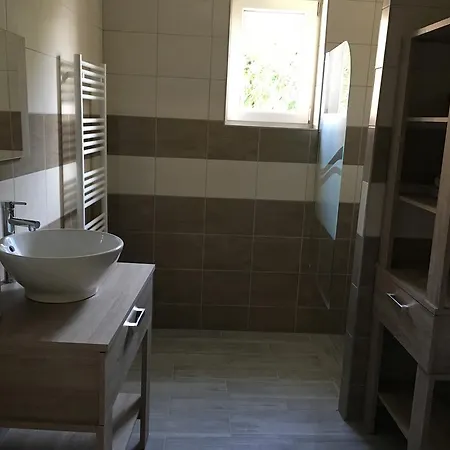 וילה Chez Willi